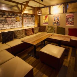 VIP 소파석에서 편히 쉴 수 있는 완전 개인실을 준비!! 개인실을 연결하여 최대 20분까지 안내할 수 있습니다♪ 소인원부터 대인원 연회에◎