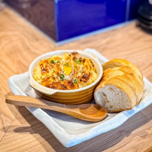 バズり確定！焼きポテサラ