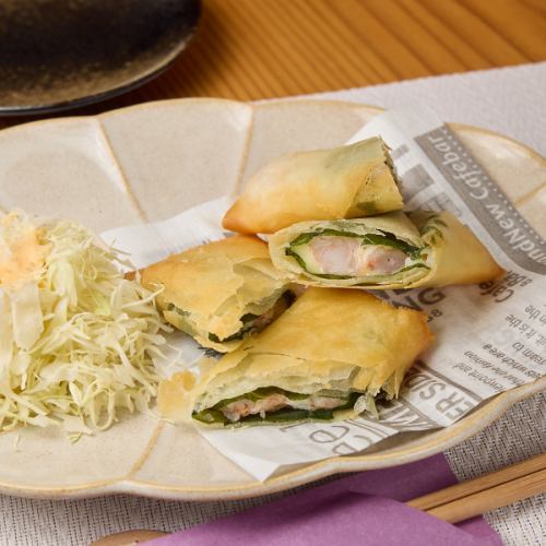 【パリッと食感】えびと大葉の風味豊か♪とろ～りチーズがたまらない春巻き◎