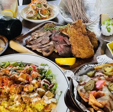 【7～9月限定！】3H飲み放題付き 豪華！牛豚2種グリルと名物フライドチキンを楽しむ肉コース！