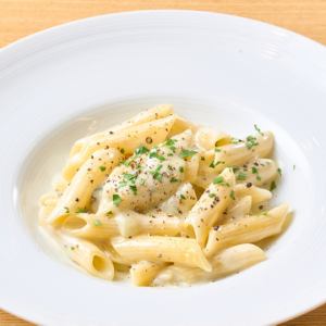 ペンネゴルゴンゾーラ