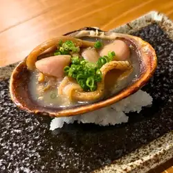 Grilled clams with butter