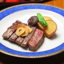 Kuroge Wagyu beef steak