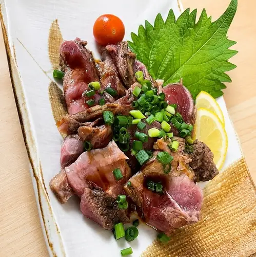 【自制酱汁！】香煎本地鸡肉