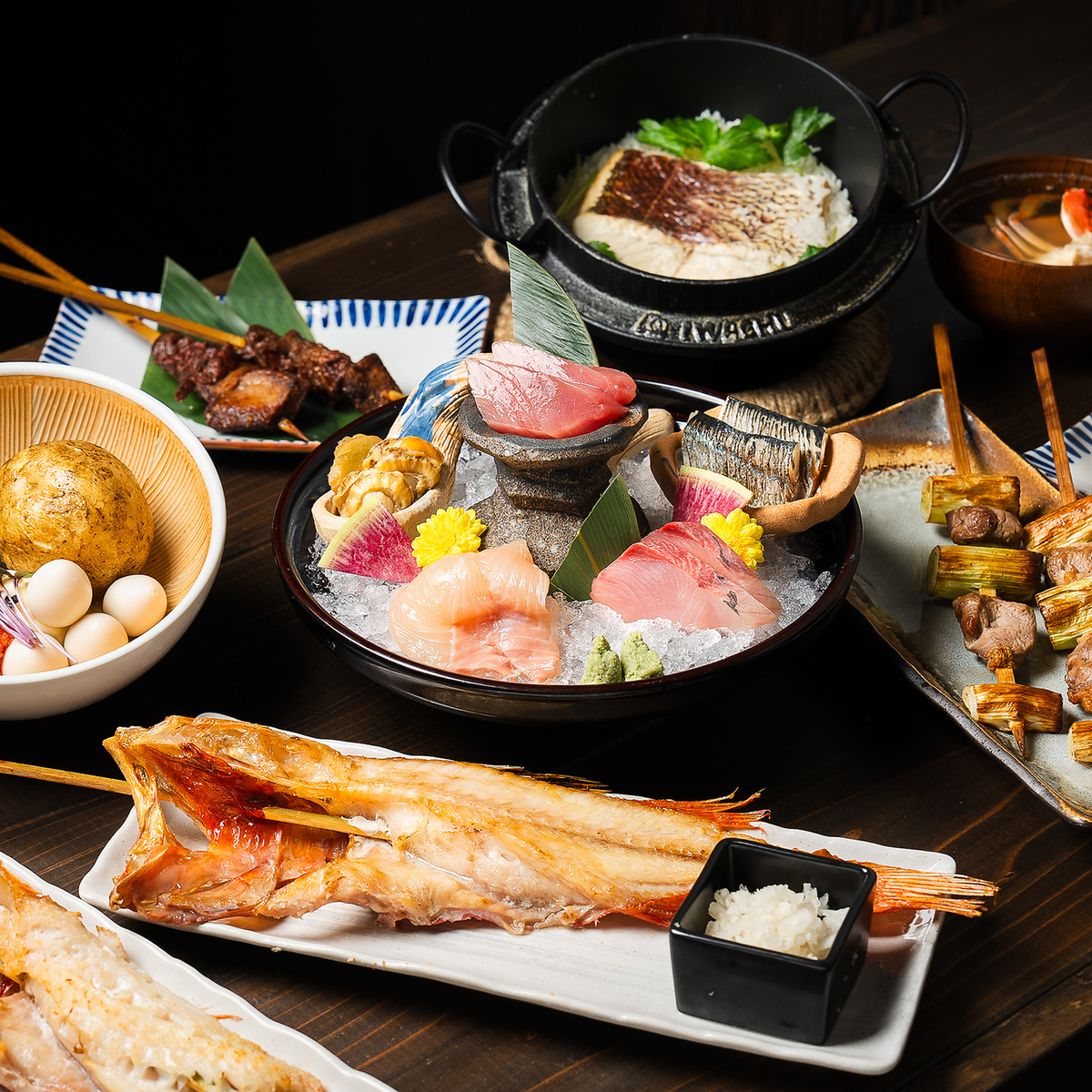 ついに『燻銀』が伏見に上陸◎炉端焼きを楽しめる大人の隠れ家居酒屋
