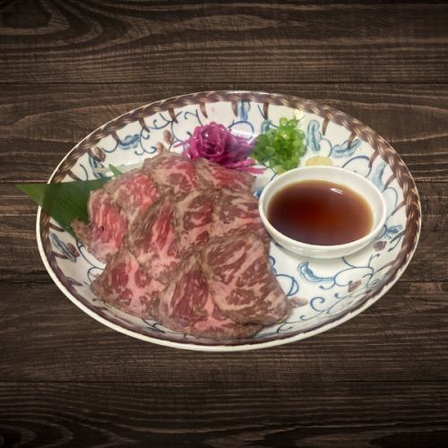 黒毛和牛のタタキ