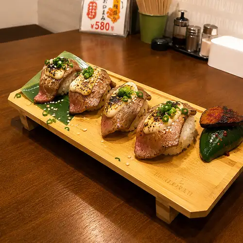 炙り肉寿司(4貫)