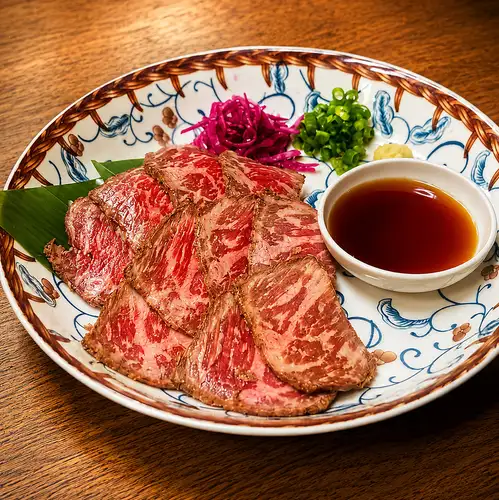 黒毛和牛のタタキ