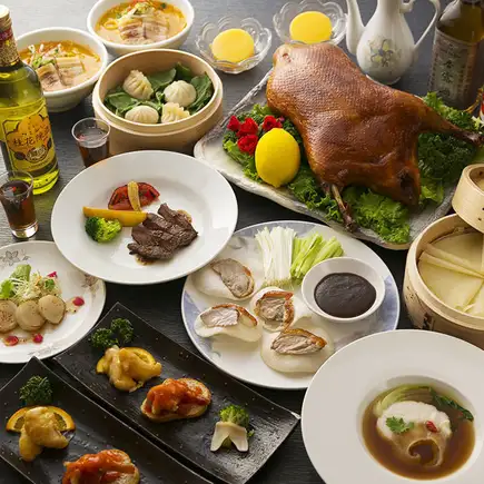 [お食事のみ]天然フカヒレ姿煮、広東ダックなど「香港食卓贅沢フルコース」♪お祝い会、歓送迎会