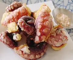 タコの唐揚げ エスニックソース
