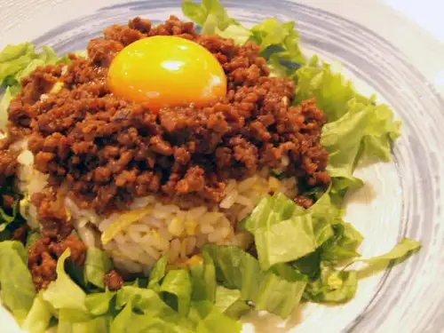 香港肉ミンチチャーハン