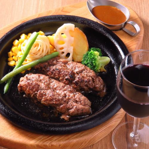 Domestic Japanese Black Beef Hamburger Steak