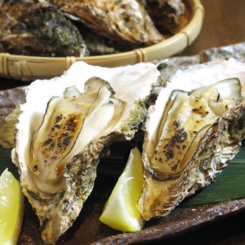 Hiroshima grilled oyster (1 piece)