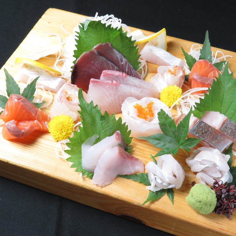 Dedo's specialty! Assorted fresh fish available for only 1000 yen♪