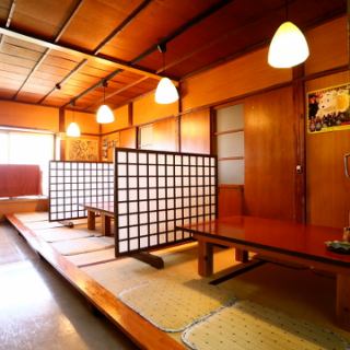 [Loosely tatami mat seats] The tatami mat seats on the 2nd floor are perfect for banquets ♪ Enjoy a very reasonable banquet from 3000 yen with all-you-can-drink for 2 hours ★ If you have a budget, request, etc. Please feel free to contact us at "Uttora".