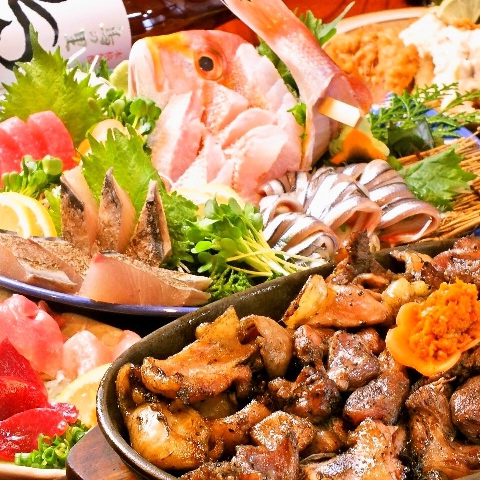鶏料理が付いた4000円台の飲み放題付きコースは人気のコースです