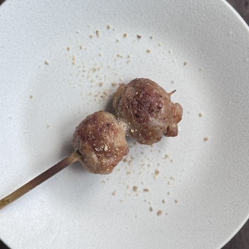 アカ／鶏ももの一部希少部位