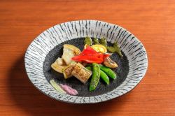 Assorted seasonal grilled vegetables