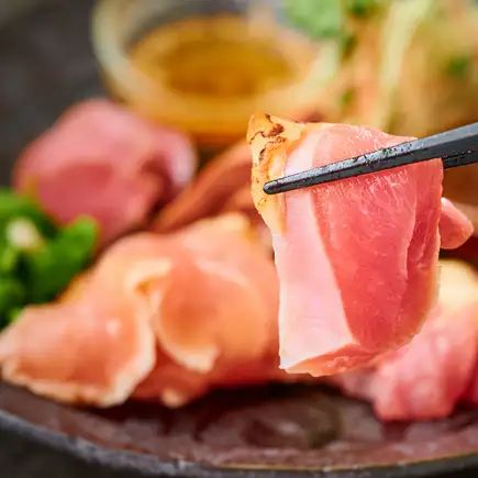 期間オススメ！！　『鶏彩コース』￥5,000円⇒￥4,000円　＜2.5ｈ飲み放題付＞８品