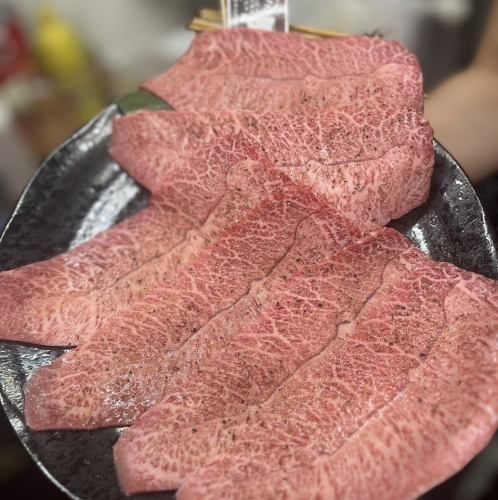 【ミスジとネギの絶妙なハーモニー♪】焼肉恵太名物ミスジのネギ巻き(自家製ポン酢付き)