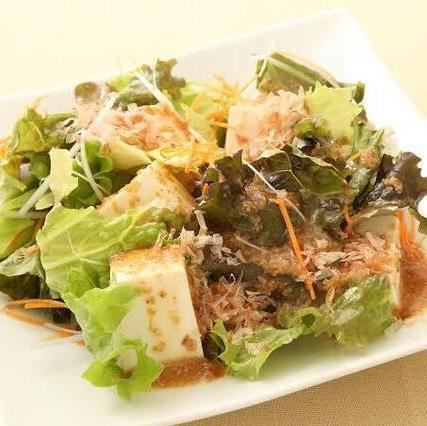 ごま豆腐サラダ