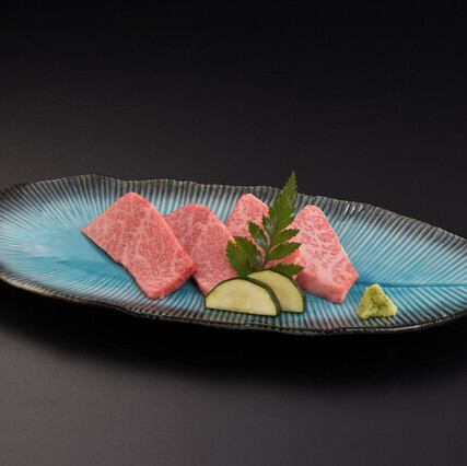 和牛特上カルビ