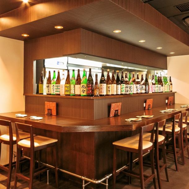 [You can relax alone] ♪ Spacious counter seats can be relaxed by yourself, as well as couples and couples dating ◎ By all means, we have all over the country even after work Please come to enjoy seasonal sake and dishes.