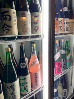 100 kinds of sake always available!