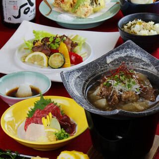 郷土料理コース全７品+110分[飲放]⇒7000円(税込)※料理のみは5500円(税込)