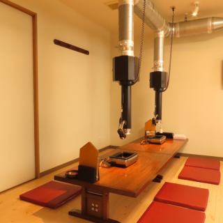 6名席のこあがりの座敷を2席ご用意しております。