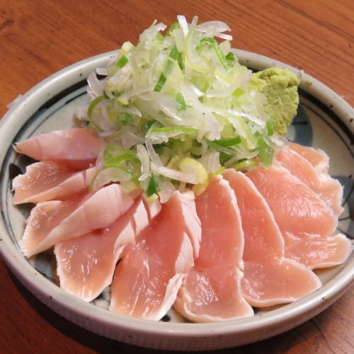A wide variety of meat sashimi is unbearable for liquor lovers!