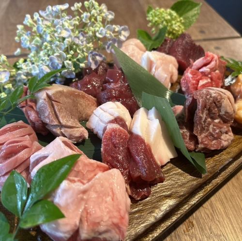 にくひろ特製10種盛り