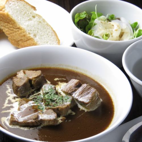 炭焼牛タン孝の定番メニュー！タンシチューセット!!