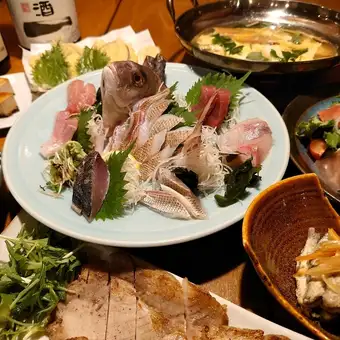 10月・11月【4,500円福福コース】姿造りと魚介寄せ鍋を満喫 ※料理のみ