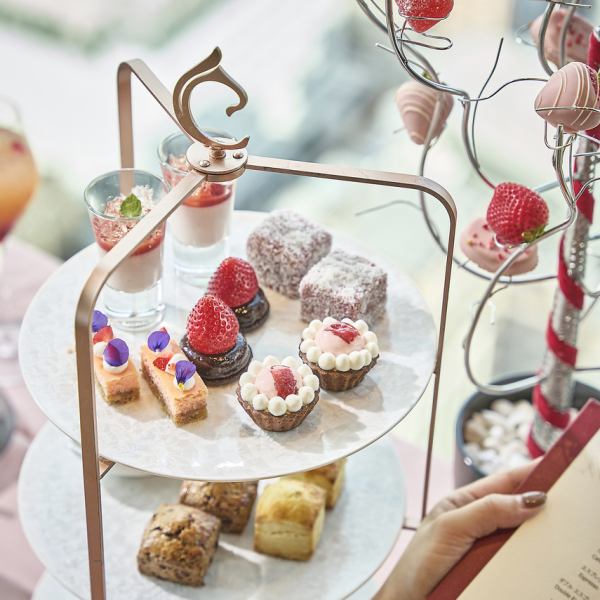 ストロベリー&チョコレート アフタヌーンティー