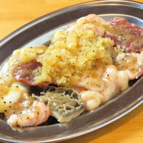 ニンニク塩タレの盛り合わせ