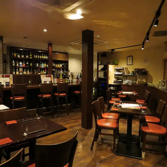 Available for private bookings for small groups, accommodating up to 21 people! Also perfect for those looking for a large private room♪