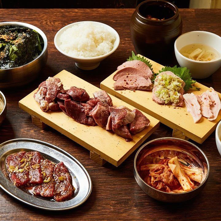Open for lunch every day! Lunch menu available ♪ Banquets and groups are also welcome ♪