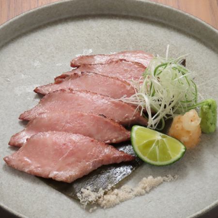 A5宮崎牛昆布締め炙り