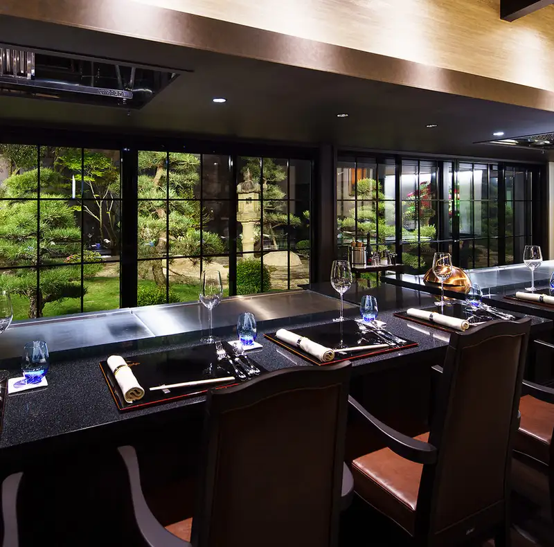 お席 | FRENCH TEPPAN 静香庵 別邸 涵養荘
