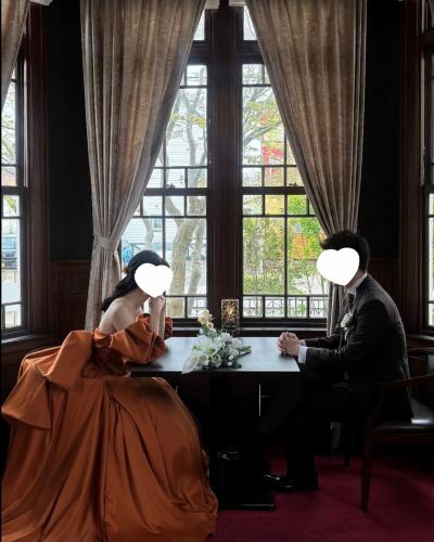 .
先日、別邸涵養荘にて披露宴が行われました✨
ご結婚おめでとうございます🎊
新潟大神宮にて神前式を行い、
その後別邸涵養荘に移動され披露宴を行いました^ ^

天候にも恵まれ、ゲストの皆様の暖かな祝福の中、
結婚式が執り行われました♪
写真を撮ったり、お話ししたり、
常に笑い声が絶えない素敵な式でございました^ ^
これからのお二人の末永い幸せを心よりお祈りしております♪

またぜひお店に遊びに来てください^ ^

別邸涵養荘ウェディング
https://www.ni-grand-wedding.com/kanyoso/

🕊ゼクシィサイトサイトからもご予約いただけます
ゼクシィ-別邸涵養荘(新潟グランドホテル)

プロフィールのリンクスから
webサイトにアクセスできます！
🔍@seikoan_bettei_kanyoso

その他SNSやグルメサイトなど
詳細はこちらからご覧いただけます↓↓
https://lit.link/Qes1EGif55alyDCldOYLbnL3EXI3
(別邸涵養荘リットリンク)

#新潟花嫁 #2025wedding #2026wedding #2025春婚 #2025夏婚 #2025秋婚 #2025冬婚 #新潟卒花 #新潟プレ花嫁 #鉄板焼き #鉄板焼きウェディング #別邸涵養荘 #涵養荘 #FRENCH鉄板静香庵別邸涵養荘 #FRENCH鉄板静香庵 #新潟グランドホテル #大人ウェディング #大正浪漫ウェディング #大正浪漫 #大正ロマン #プレ花嫁準備 #プレ花嫁#ウェディング #ウェディングフォト #顔合わせ #顔合わせ食事会 #ゼクシィ