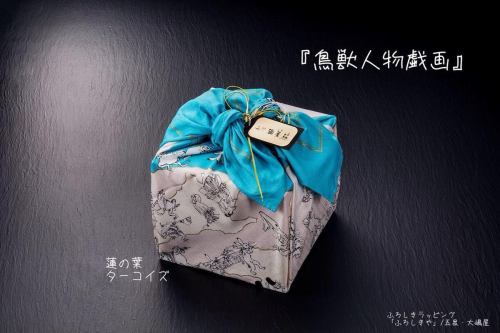 .
[包袱皮]
《超十神佛 Giga》
有機棉 100%純棉，100厘米

故事中出現的荷葉製成的弓箭靶
該構圖類似於一個大圓圈。裡面有各種動物
它畫得生動逼真，一定會讓大家喜歡。
請您找找看。

今年新年用來包裹菜餚的風呂敷包布上的圖案取材自日本最古老的漫畫。
被說成是「鳥獸人物漫畫」！
有兩種顏色可供選擇：綠松石和灰色！
請選擇您喜歡的顏色^^
*預訂時我們不接受顏色要求。
請當天來店時選擇。
*數量有限，售完為止。
請預先警告。

我使用風呂敷的機會不多，
其實非常實用！
根據您如何繫上它，它可以用作包或背包。
用這個包裝紀念品和禮物會讓它們看起來很漂亮！
當您購買 Osechi 時，會附贈風呂敷。
我推薦它^^
https://www.musubi-online.com/f/howto-use

風呂敷包裝
「風呂敷屋」/五仙・大島屋
http://furoshikiya025.com/niigata/index.html

…………………………………………………………………………
* 精心挑選手工製作的西式三層年夜飯
*66,000日圓（4-5人份）
*申請截止日期：12月20日星期六
出貨日期：12月31日（星期三）
…………………………………………………………………………

僅限線上！早鳥優惠 500 日圓！ //
預訂方式：僅限線上預訂
預訂截止至 11 月 30 日
*不可與其他折扣同時使用。

🎍線上預訂請點這裡
https://www.ni-grand.shop/c/osechi/gd1263

如需電話預訂，請點擊此處
📞025-211-7703

來自個人資料中的鏈接
您可以造訪該網站！
🔍@seikoan_bettei_kanyoso

其他SNS及美食網站
更多詳情請點這裡↓↓
https://lit.link/Qes1EGif55alyDCldOYLbnL3EXI3
（別邸 Kanyoso Rittrink）

#禦節 #禦節料理 #自製禦節 #自製禦節料理 #西式禦節 #西式禦節料理 #新年 #別邸觀陽莊 #風呂敷 #風呂敷 #長壽神佛 Giga #長壽神佛 Giga #Furoshikiya #Oshimaya #Gosen