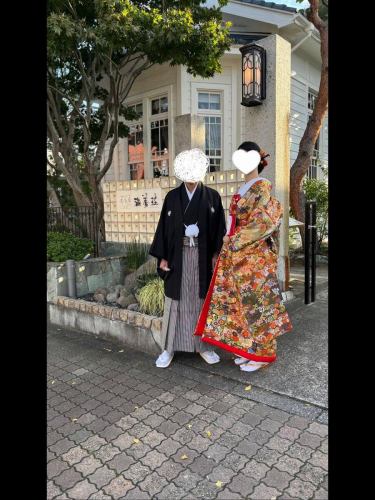 .
先日別邸涵養荘にて、結婚式が執り行われました!
新潟大神宮にて挙式後、別邸涵養荘にて披露宴が行われました。
紋服、白無垢で挙式され、新婦様は色打掛にお召し替えて入場。
お色直しでタキシードとドレスお召し替え✨
参列者の温かな拍手の中披露宴が行われ、
お写真を撮ったりお話したりと終始笑顔溢れる素敵な式でございました!
数ある式場の中から別邸涵養荘をお選びいただきありがとうございました😊
いつでも遊びにいらしてください!
またのお越しをお待ちしております♪
🕊️ 鉄板焼きの豪華ペアランチ付ウェディングフェア開催中
📞025-228-6115(新潟グランドホテル ブライダルデスク)
ゼクシィサイトサイトからもご予約いただけます
ゼクシィ-別邸涵養荘(新潟グランドホテル)
別邸涵養荘ウェディング公式HP
https://www.ni-grand-wedding.com/kanyoso/
プロフィールのリンクスから
webサイトにアクセスできます!
🔍@seikoan_bettei_kanyoso
その他SNSやグルメサイトなど
詳細はこちらからご覧いただけます↓↓
https://lit.link/Qes1EGif55alyDCldOYLbnL3EXI3
(別邸涵養荘リットリンク)
#新潟花嫁 #2025wedding #2026wedding #2025秋婚 #2025冬婚 #2026春婚 #2026夏婚 #2026秋婚 #新潟卒花 #新潟プレ花嫁 #鉄板焼き #鉄板焼きウェディング #別邸涵養荘 #涵養荘 #FRENCH鉄板静香庵別邸涵養荘 #FRENCH鉄板静香庵 #新潟グランドホテル #大人ウェディング #大正浪漫ウェディング #大正浪漫 #大正ロマン #プレ花嫁準備 #プレ花嫁#ウェディング #ウェディングフォト #顔合わせ #顔合わせ食事会 #ゼクシィ