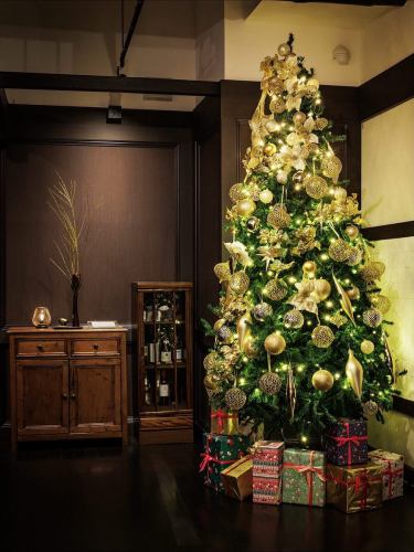 .
今年のクリスマスのご予約はお決まりですか？

年に一度だけの特別なディナーコースをご用意しております！
店内には大きなクリスマスツリーが2つも！🎄
写真撮影にもおすすめです！📷

【🎄別邸涵養荘クリスマスディナー🎄】
クリスマス限定のコースをご用意しました！
2日間だけの特別なディナーをお楽しみください♪

＊2024年12月24日(水)〜25日(木) 17:30〜OPEN
＊お一人様¥38,000(税・サービス料込)

皆様のご予約心よりお待ちしております😊

↓ご予約はオンライン予約がおすすめです！
https://www.hotpepper.jp/strJ001269911/course_cnod17/

ご予約  お問い合わせは、
📞025-211-7703

※ご予約で満席次第、受付を終了させていただきます。
※ご予約1週間前よりキャンセル料が発生します。
キャンセルや人数変更等、お早めにご連絡、ご相談いただけるようお願い申し上げます。

プロフィールのリンクから
webサイトにアクセスできます！
🔍@seikoan_bettei_kanyoso

その他SNSやグルメサイトなど
詳細はこちらからご覧いただけます↓↓
https://lit.link/Qes1EGif55alyDCldOYLbnL3EXI3
(別邸涵養荘リットリンク)

#別邸涵養荘 #クリスマスディナー #クリスマスディナーデート #クリスマスディナー新潟 #新潟クリスマスディナー #新潟クリスマス

【🎄別邸涵養荘クリスマスディナー🎄】
クリスマス限定のコースをご用意しました！
2日間だけの特別なディナーをお楽しみください♪

＊2024年12月24日(水)〜25日(木) 17:30〜OPEN
＊お一人様¥38,000(税・サービス料込)

皆様のご予約心よりお待ちしております😊

↓ご予約はオンライン予約がおすすめです！
https://www.hotpepper.jp/strJ001269911/course_cnod17/

ご予約  お問い合わせは、
📞025-211-7703

※ご予約で満席次第、受付を終了させていただきます。
※ご予約1週間前よりキャンセル料が発生します。
キャンセルや人数変更等、お早めにご連絡、ご相談いただけるようお願い申し上げます。

プロフィールのリンクから
webサイトにアクセスできます！
🔍@seikoan_bettei_kanyoso

その他SNSやグルメサイトなど
詳細はこちらからご覧いただけます↓↓
https://lit.link/Qes1EGif55alyDCldOYLbnL3EXI3
(別邸涵養荘リットリンク)

#別邸涵養荘 #クリスマスディナー #クリスマスディナーデート #クリスマスディナー新潟 #新潟クリスマスディナー #新潟クリスマス