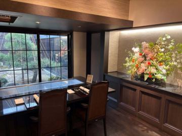 カウンター脇とバーカ