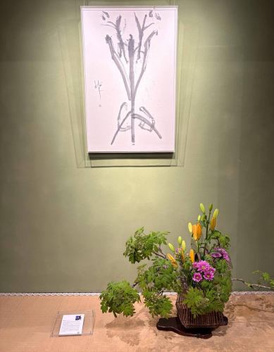 【別邸涵養荘の今週のお花💐】

お店を彩るお花たちです💐
プロデュースは小山生花店様にお願いしております！
いつもありがとうございます😊

先日より入口にある大久保鋳物が変わりました！
今年の干支「午」を展示しております。
https://souemon-imono.com/

『安田瓦花器MYK』Marumi Yasuda Kawara
木の暖かみと凛とした美しさを兼ね備え、 花に寄り添い支えます。
(丸三安田瓦工業オンラインストアより)
https://marumikawara.stores.jp/

ご来店お待ちしております^ ^

↓ご予約はオンライン予約がおすすめです！
https://seikoanbetteikanyoso.owst.jp/（ホットペッパー）

ご予約  お問い合わせは、
📞025-211-7703

プロフィールのリンクから
webサイトにアクセスできます！
🔍@seikoan_bettei_kanyoso

その他SNSやグルメサイトなど
詳細はこちらからご覧いただけます↓↓
https://lit.link/Qes1EGif55alyDCldOYLbnL3EXI3
(別邸涵養荘リットリンク)

【This week's flowers at Bettei Kanyoso 💐】

These are the flowers that decorate the store.💐
We ask Koyamaseikaten to produce it!
Thank you as always.😊

The Okubo Casting at the entrance has changed since the other day!
This year's zodiac sign "Wu" is on display.
https://souemon-imono.com/

"Yasuda Tile Flowerware MYK"Marumi Yasuda Kawara
It combines the warmth and dignified beauty of the tree, and supports the flowers.
(From the Marusan Yasuda Tile Industry Online Store)
https://marumikawara.stores.jp/

We look forward to your reservation.

↓Online reservations are recommended for reservations!
https://seikoanbetteikanyoso.owst.jp/(HOT PEPPER)

For reservations and inquiries,
📞025-211-7703

You can access the website from the profile link!
🔍@seikoan_bettei_kanyoso

You can see more details such as other SNS and gourmet sites here ↓↓
https://lit.link/Qes1EGif55alyDCldOYLbnL3EXI3(lit.link)

#別邸涵養荘 #大久保鋳物 #安田瓦 #泉田佑子 #新潟グランドホテル