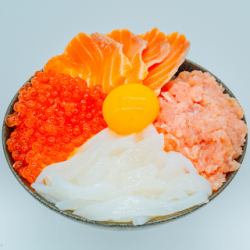 いかねぎとろサーモンいくら丼