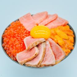 Sea urchin salmon roe bluefin tuna meat bowl