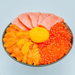 [三色丼] 蓝鳍金枪鱼鲑鱼子盖饭