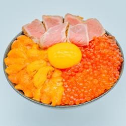 [三色丼] 肉海胆鲑鱼子盖饭